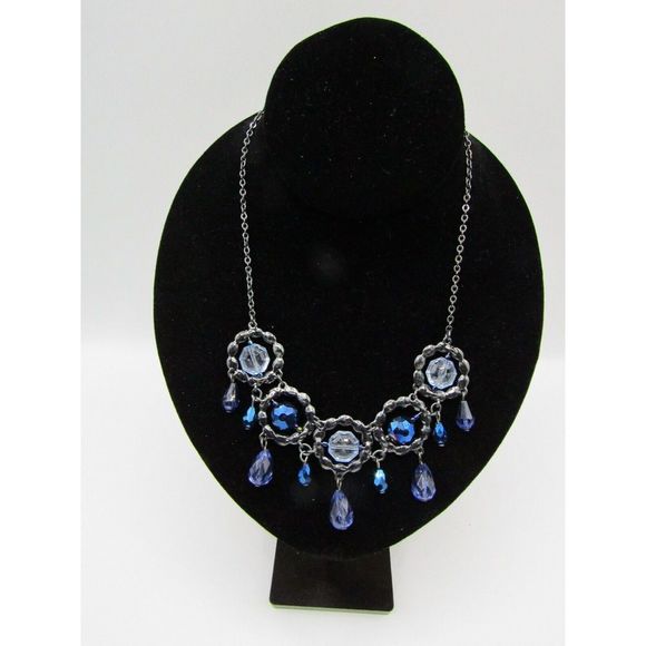 LIZ Claiborne Hanging Blue Lucite Beaded Rhinestone Gun Tone Necklace - Picture 3 of 5